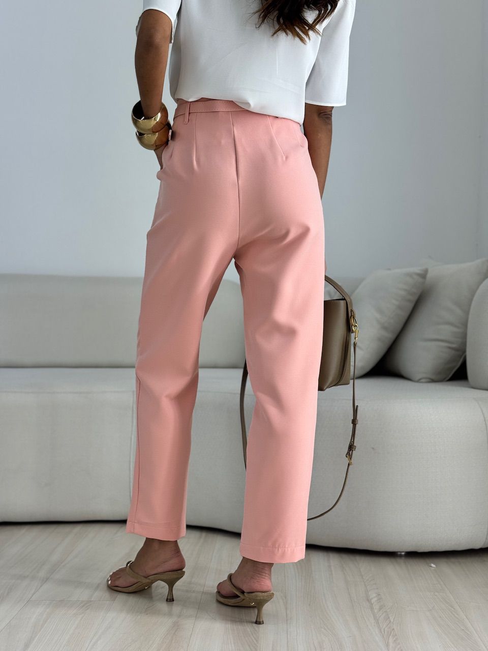 CALÇA LIA CINTO ROSA