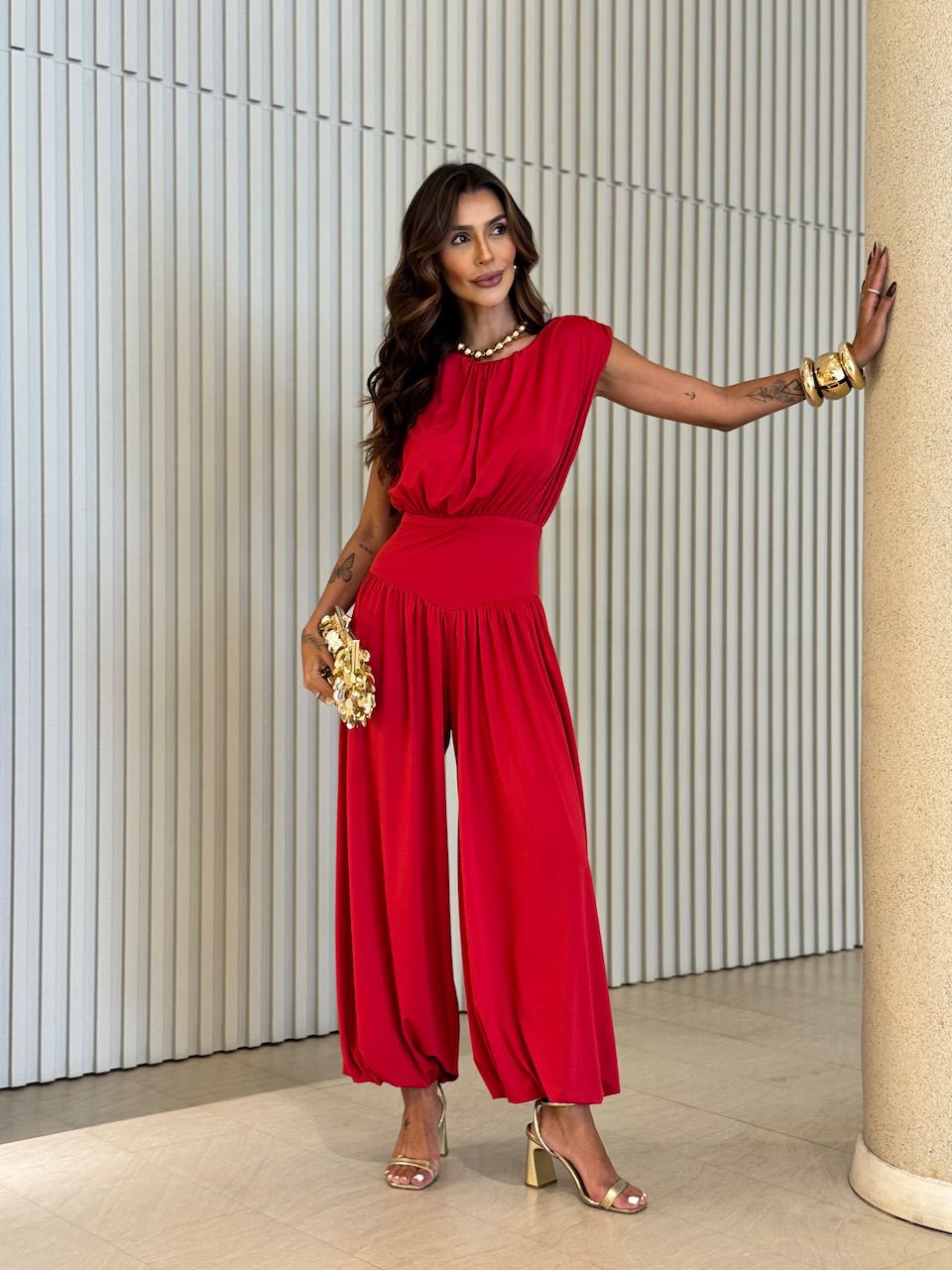 MACACÃO JASMINE MUSCLE VERMELHO