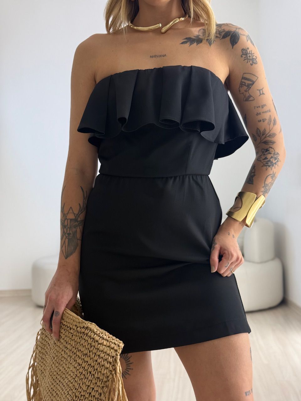 VESTIDO SOFIA TOMARA QUE CAIA PRETO
