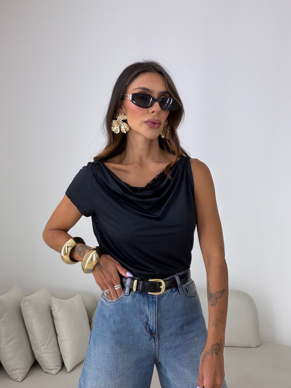 BLUSA HELOÍSA RENDA PRETA