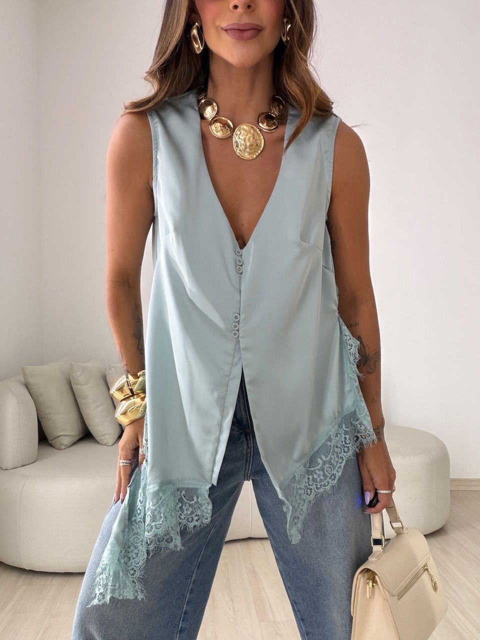 BLUSA LUNA RENDA ASSIMÉTRICA AZUL