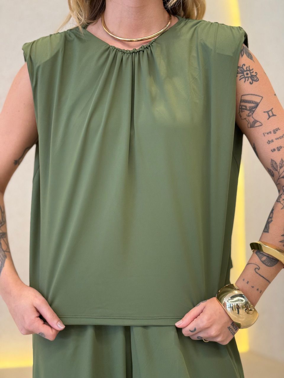 BLUSA LUIZA CF MUSCLE VERDE