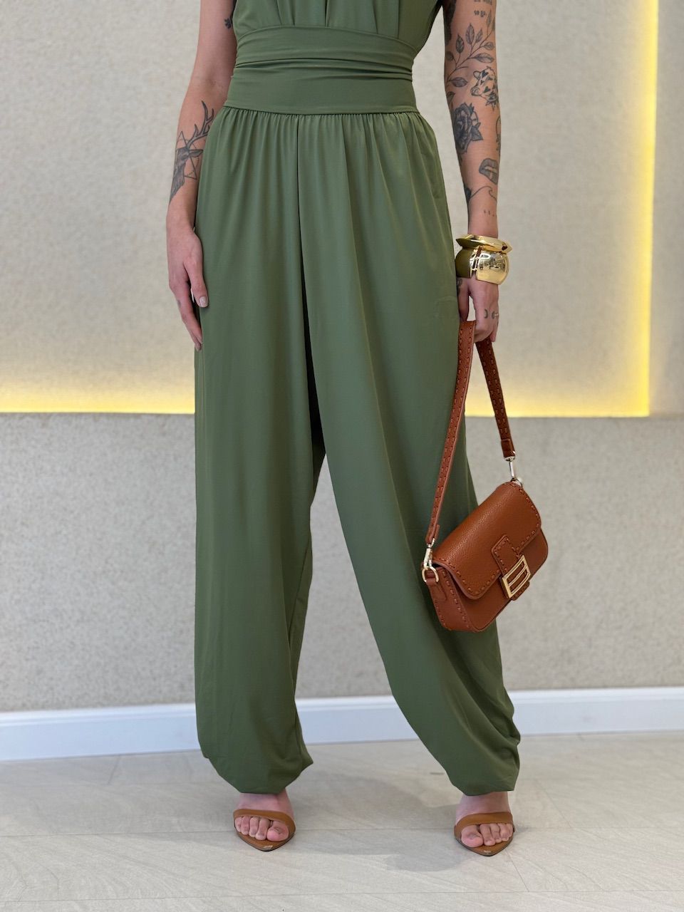 CALÇA ANTÔNIA CF ALADIM ALADIM VERDE - 0071790230 - CAROLLA FERRARO