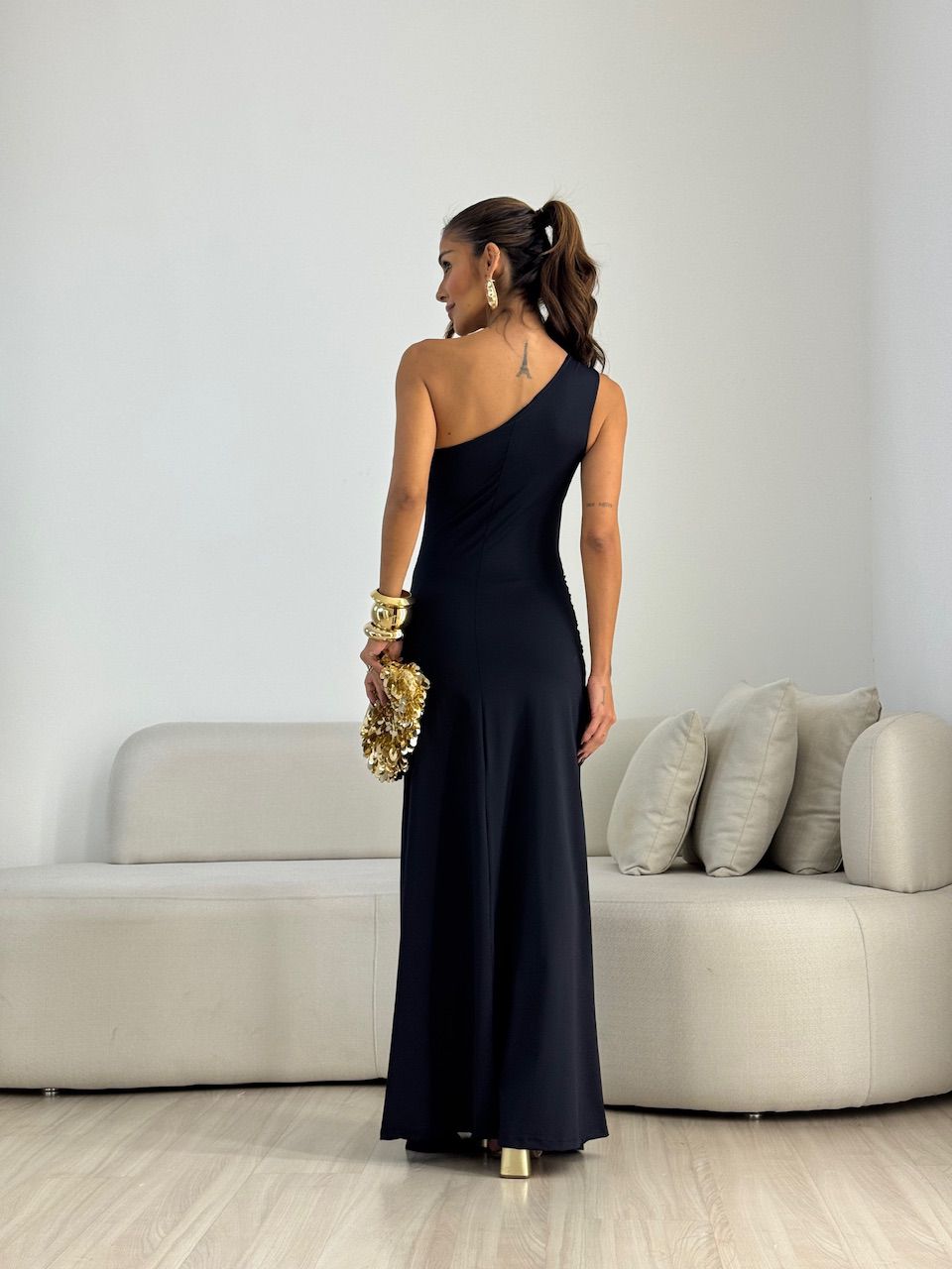 VESTIDO ANDREA NULA MANGA PRETO