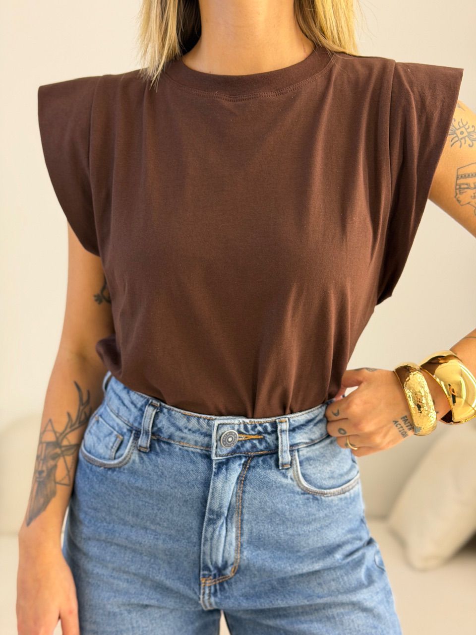 BLUSA MAITÊ CF MUSCLE MARROM