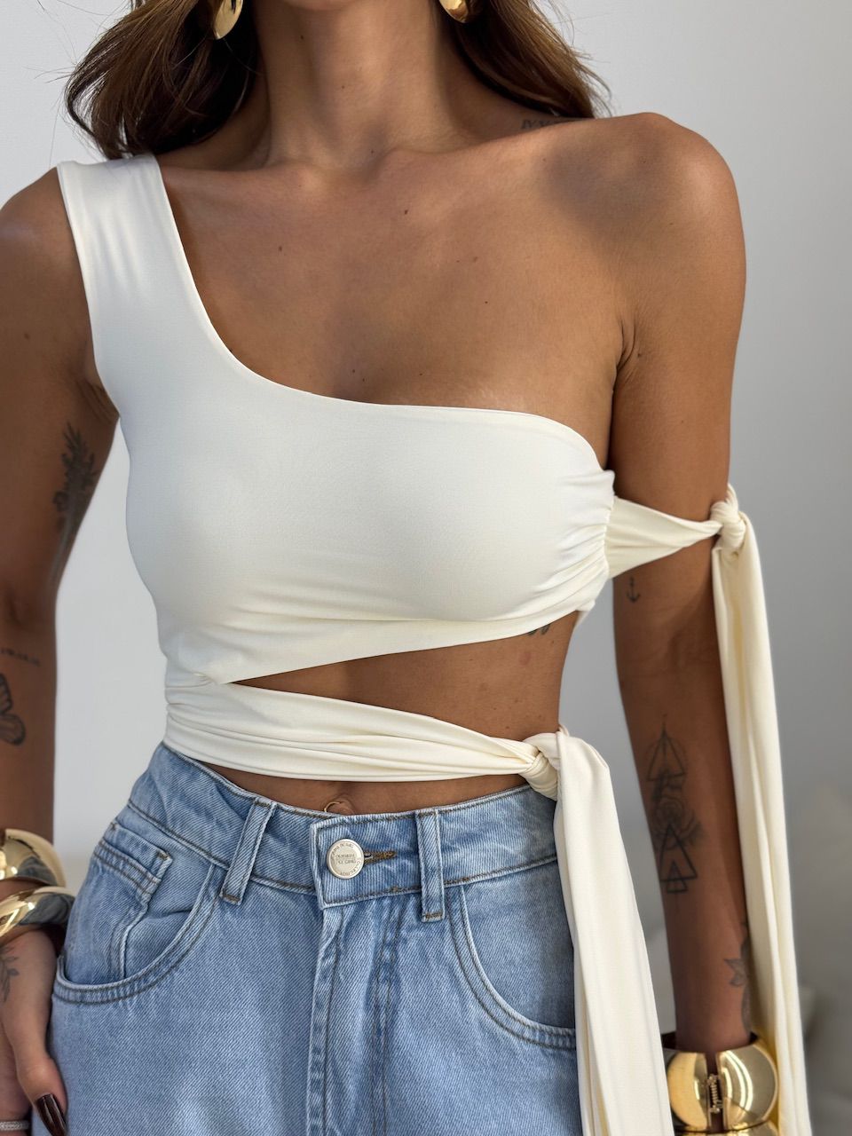 BLUSA MAJU CF AMARRAÇÃO OFF