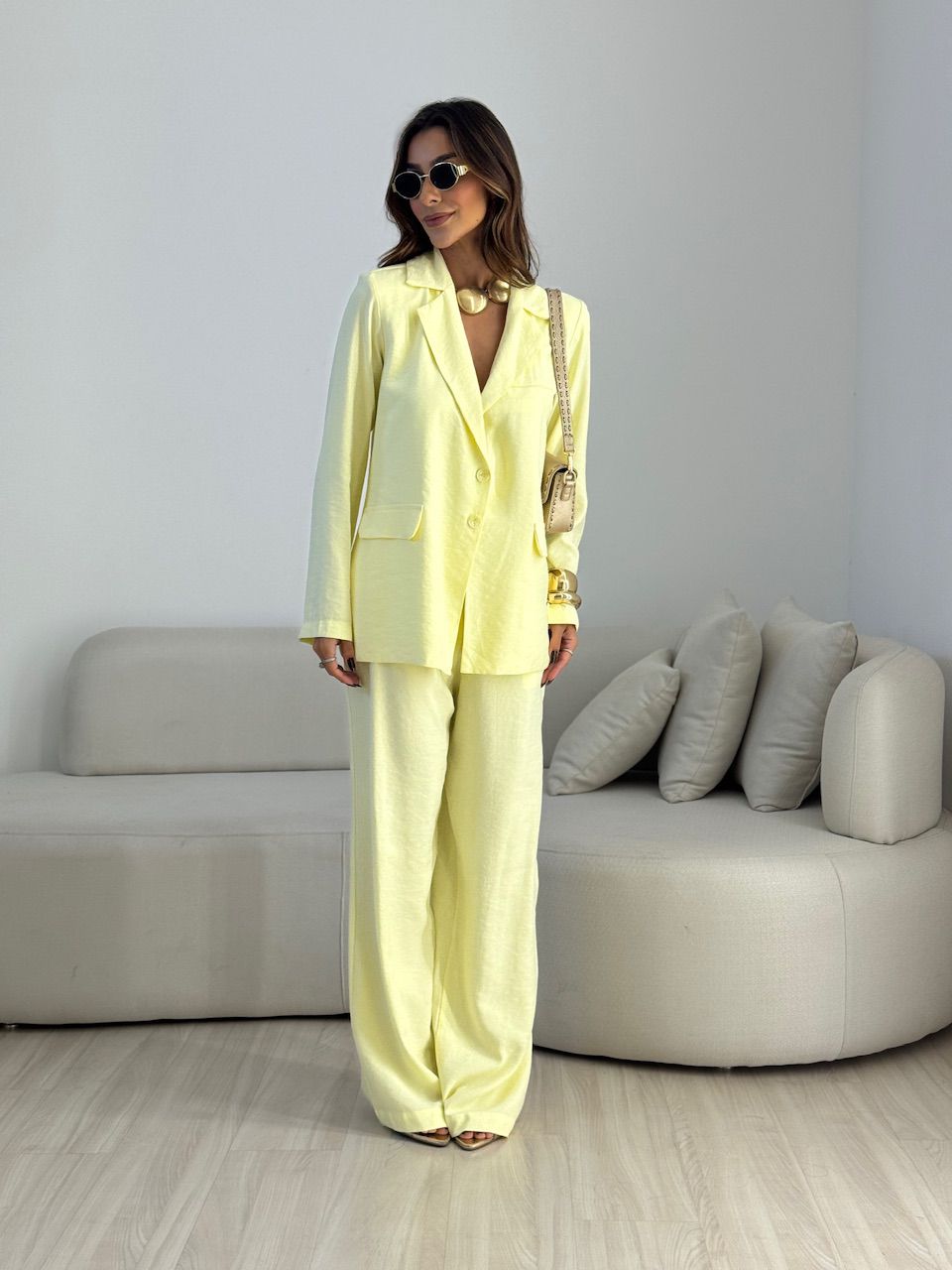 CONJUNTO LAVÍNIA BLAZER YELLOW BUTTER