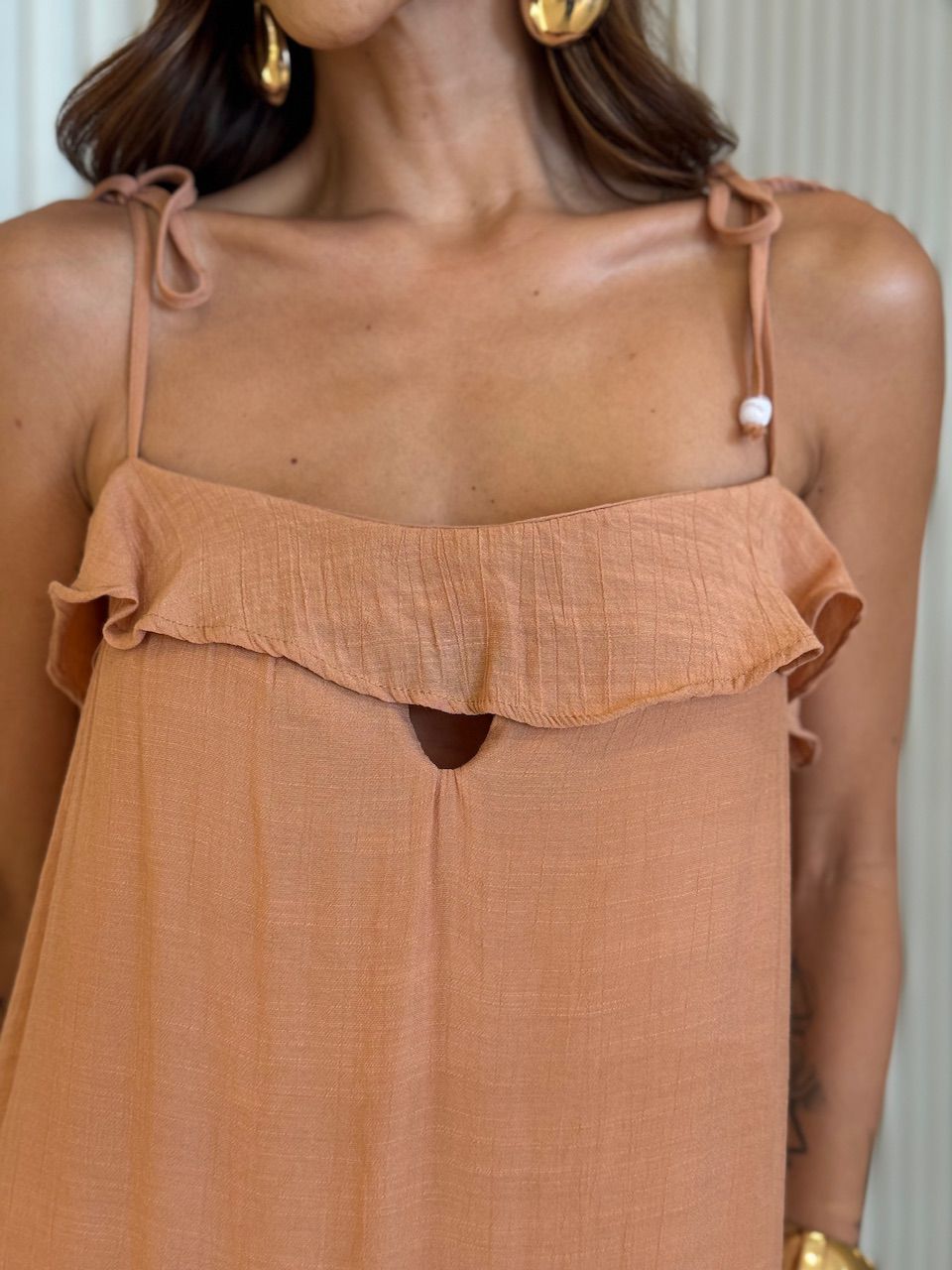 VESTIDO MONIQUE LONGUETE NUDE