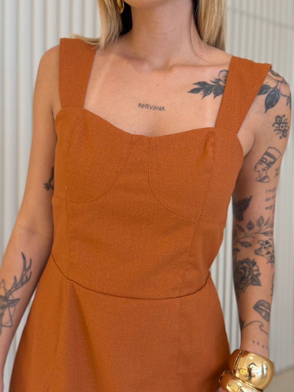 VESTIDO VANESSA CURTO TELHA