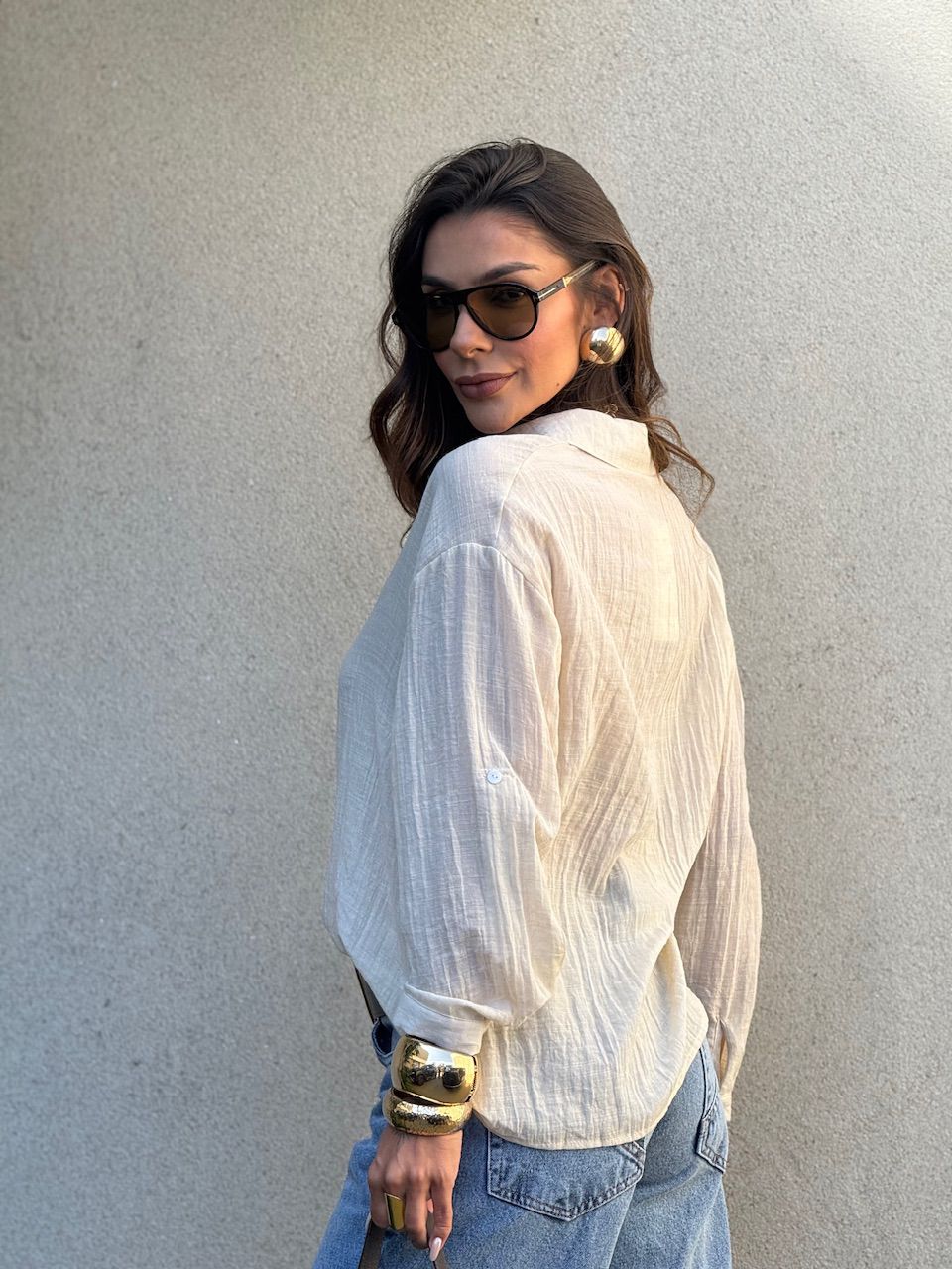 CAMISA MARIA ISIS GOLA AREIA