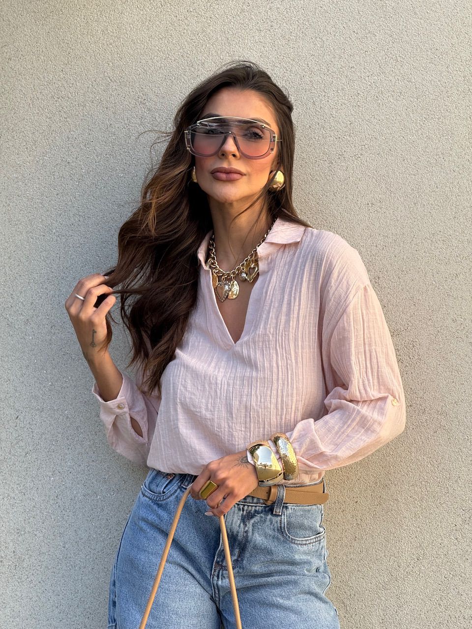 CAMISA MARIA ISIS GOLA BABY PINK - 0076840366 - CAROLLA FERRARO