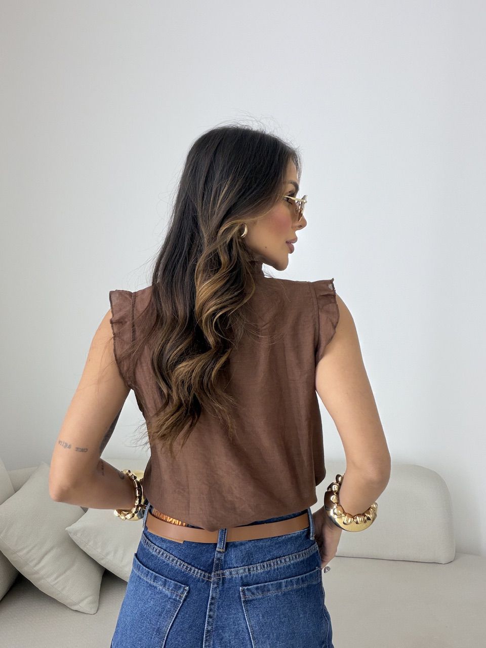 BLUSA CLARICE BABADOS CAFÉ