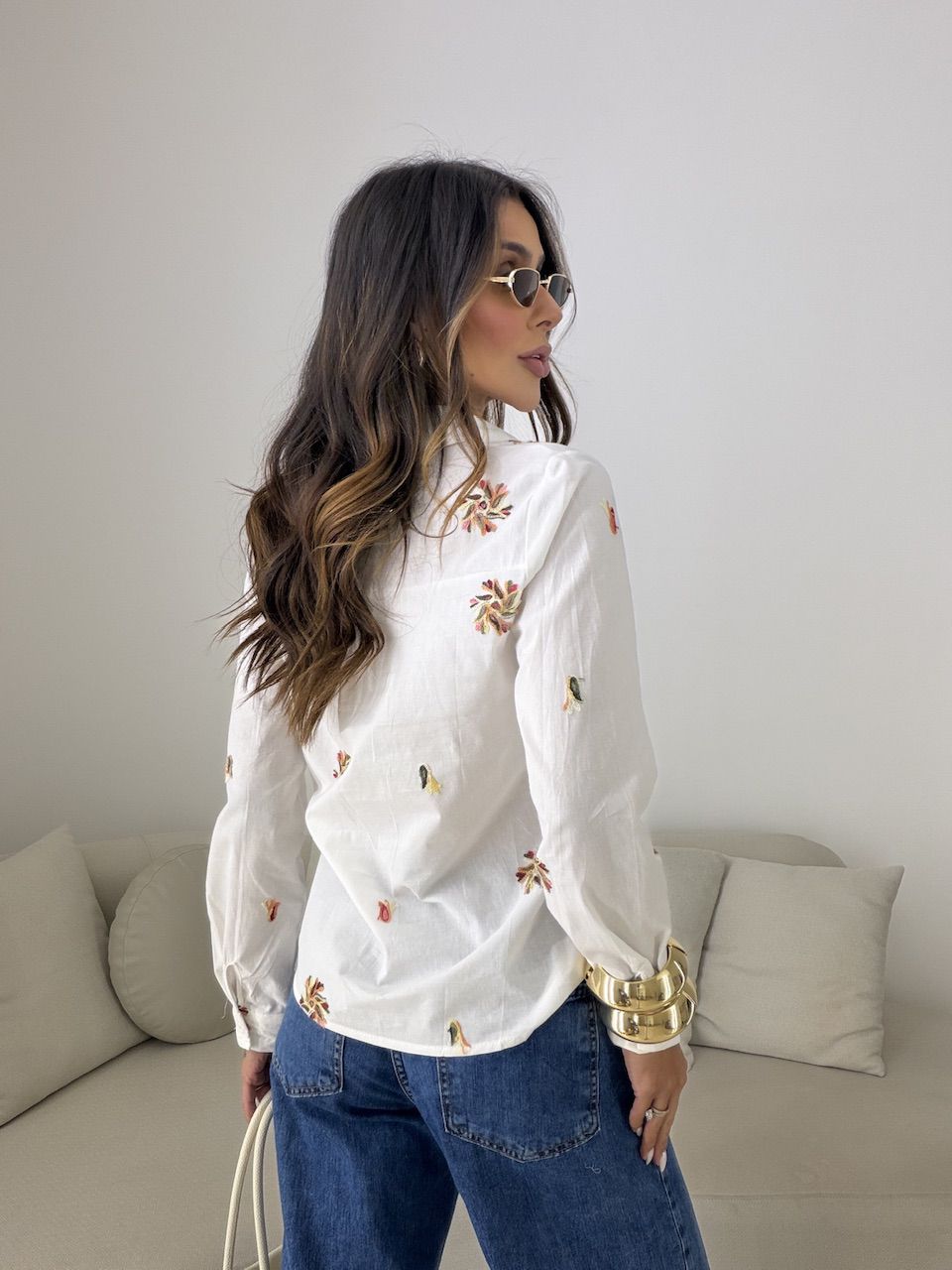 CAMISA RITA BORDADA OFF