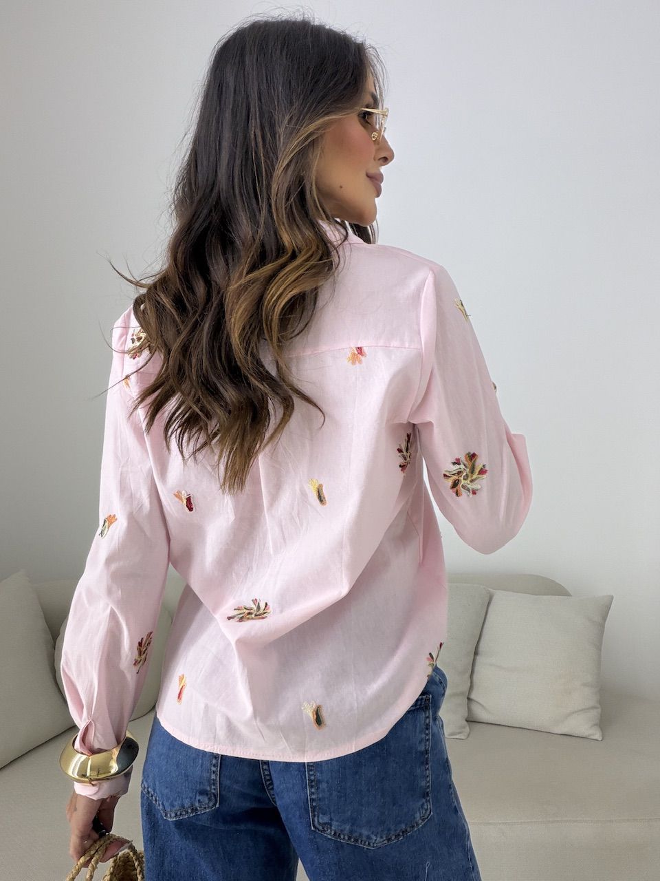 CAMISA RITA BORDADA ROSA
