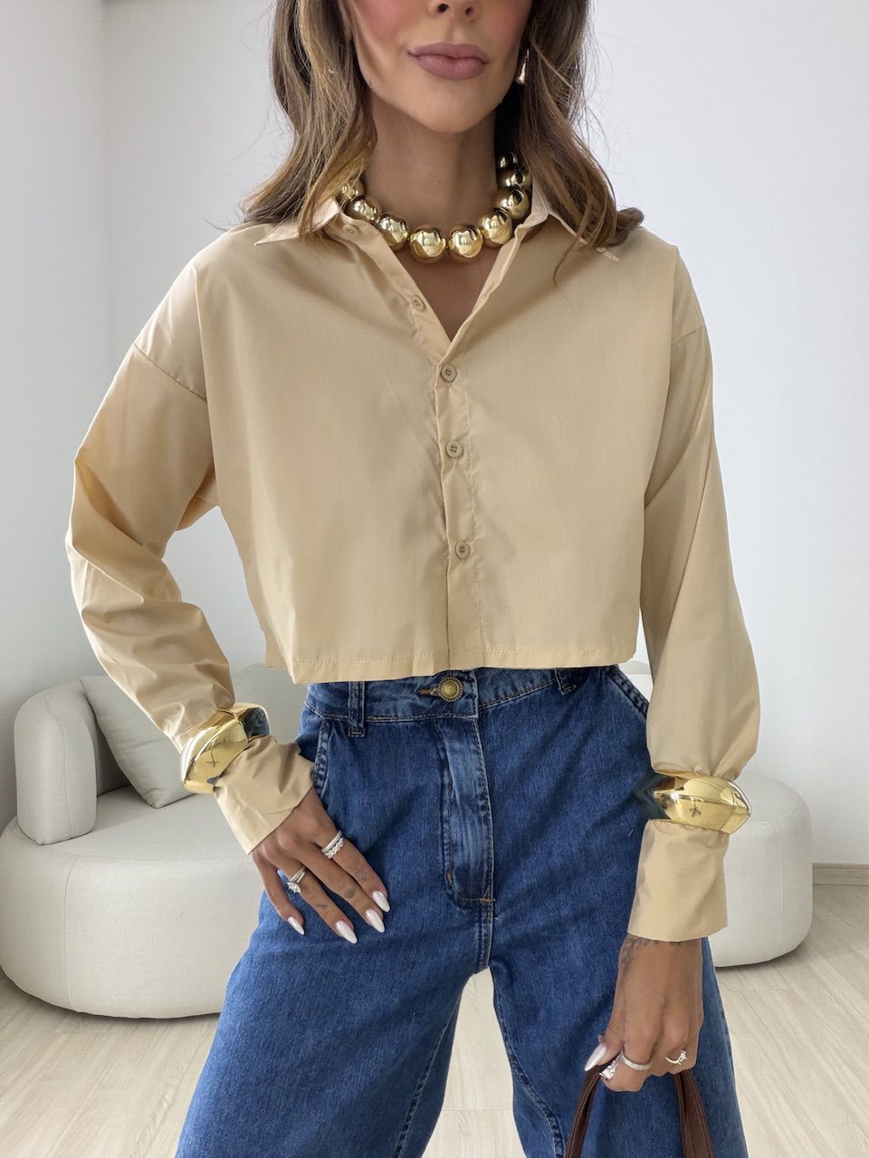 CAMISA VERÔNICA CROPPED NUDE