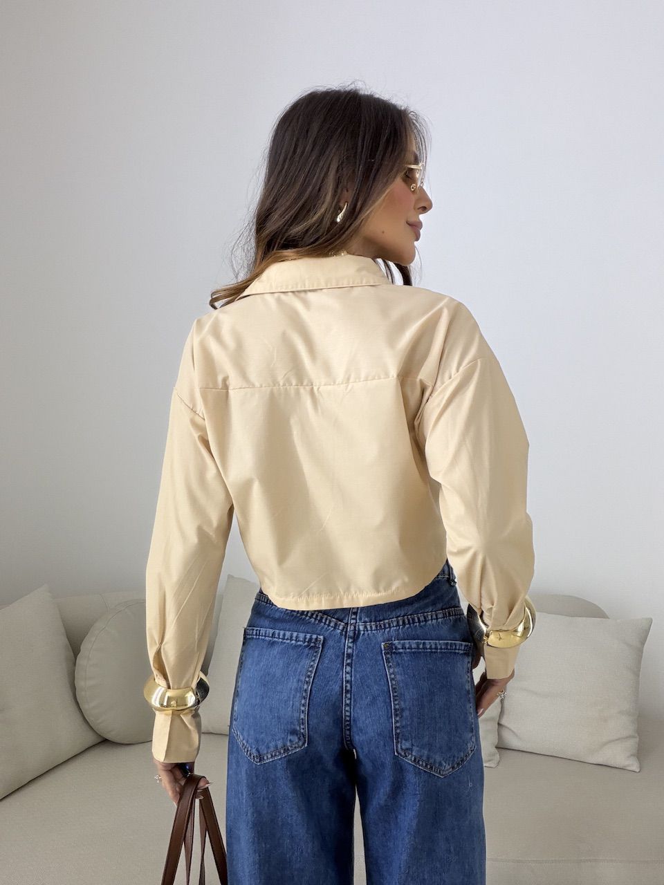 CAMISA VERÔNICA CROPPED NUDE