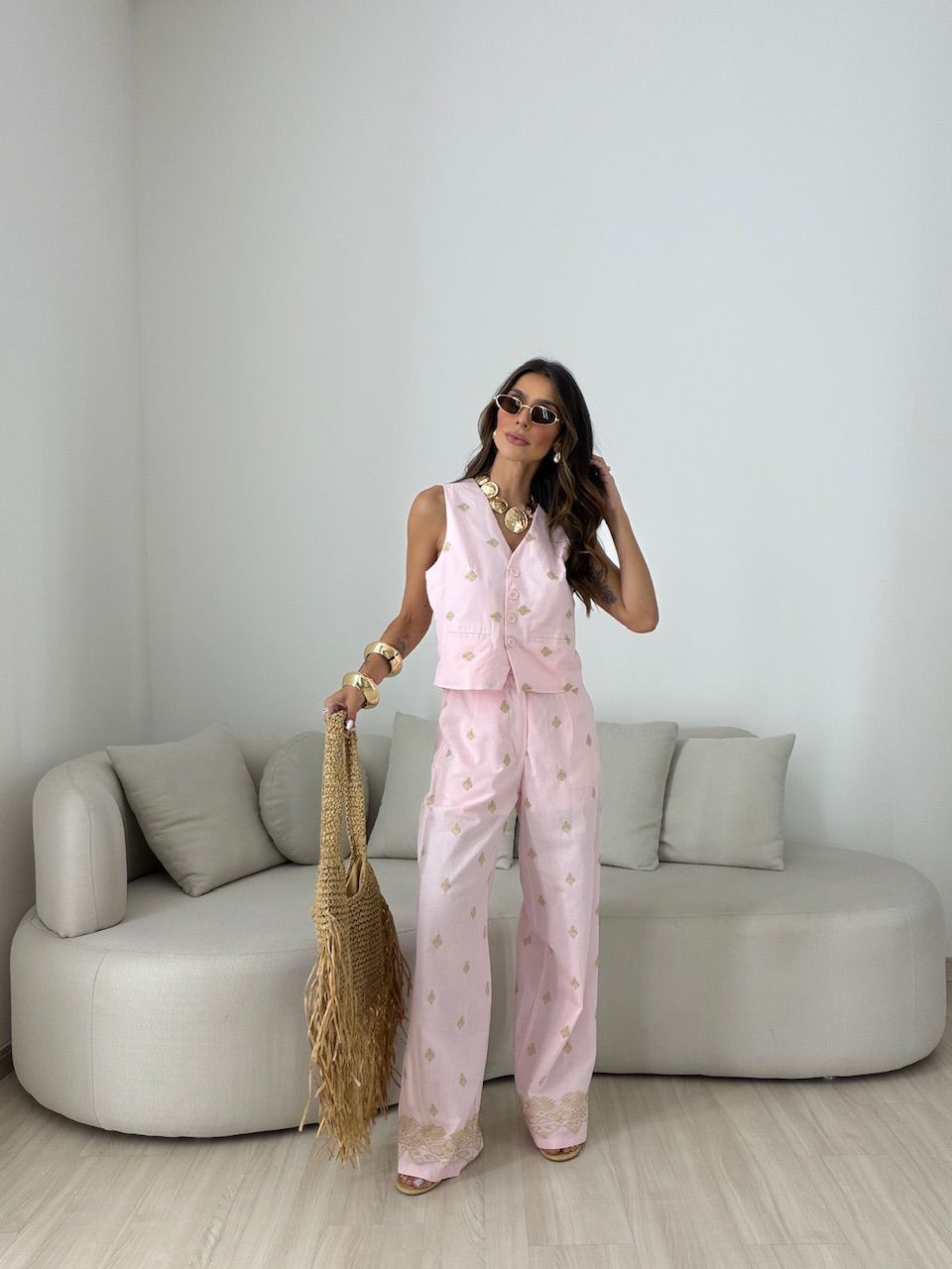 CONJUNTO GIOVANA BORDADO ROSA