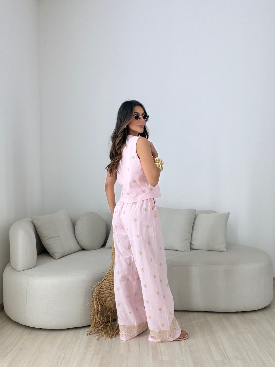 CONJUNTO GIOVANA BORDADO ROSA
