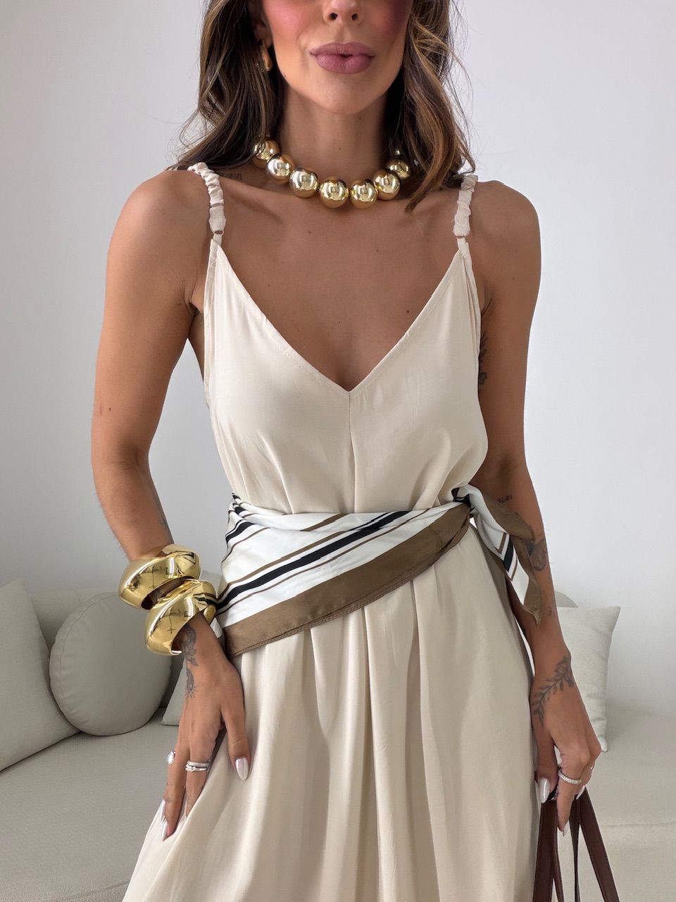 VESTIDO TAIS ALCINHA AREIA