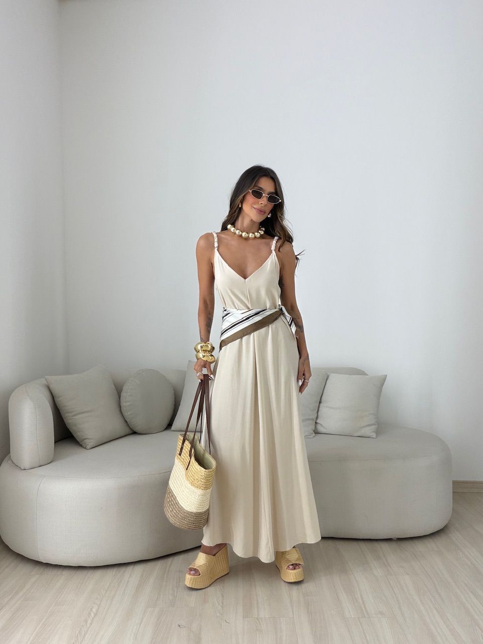 VESTIDO TAIS ALCINHA AREIA - 0081490110 - CAROLLA FERRARO