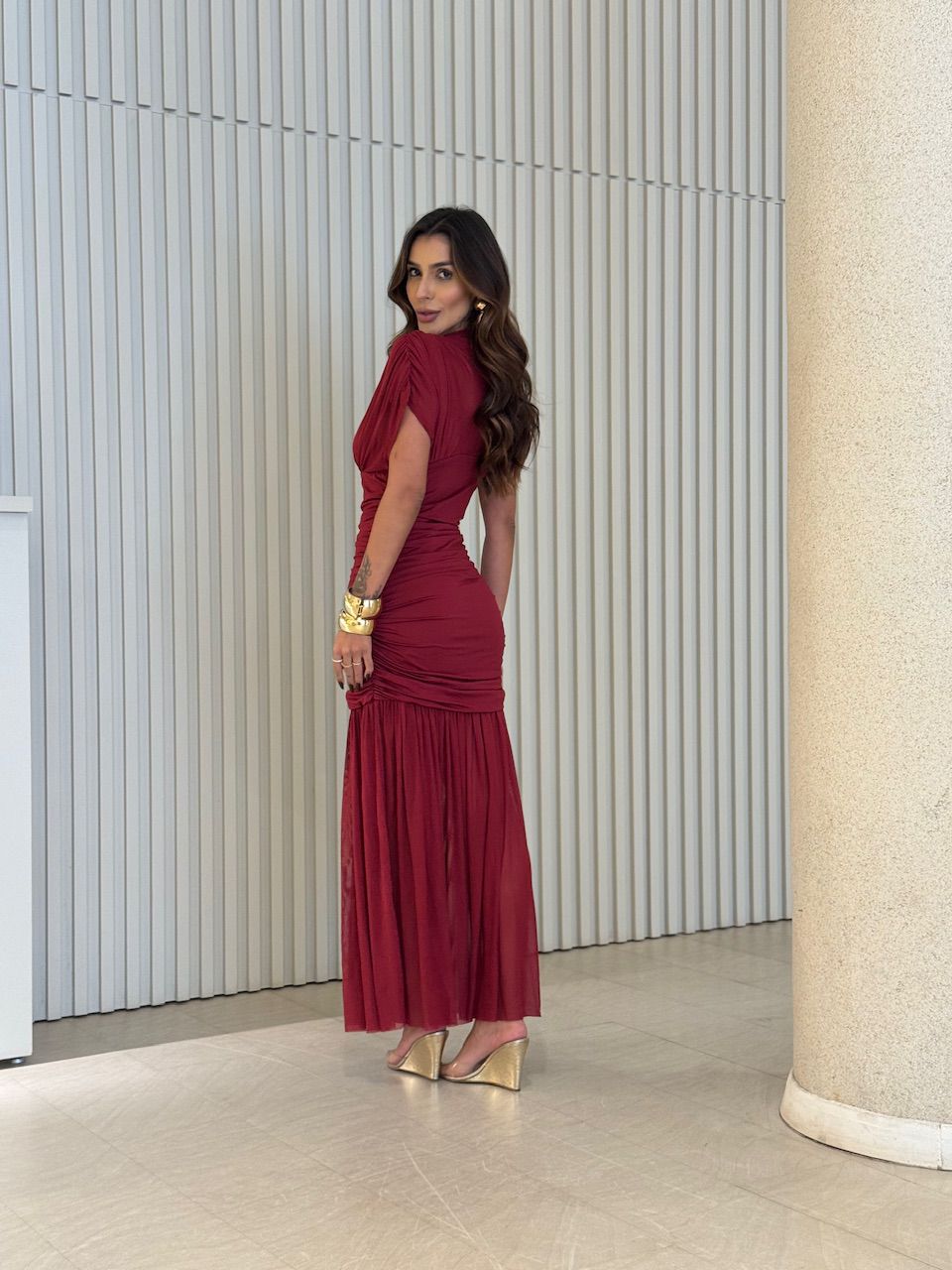 VESTIDO CLÁUDIA LONGO VINHO