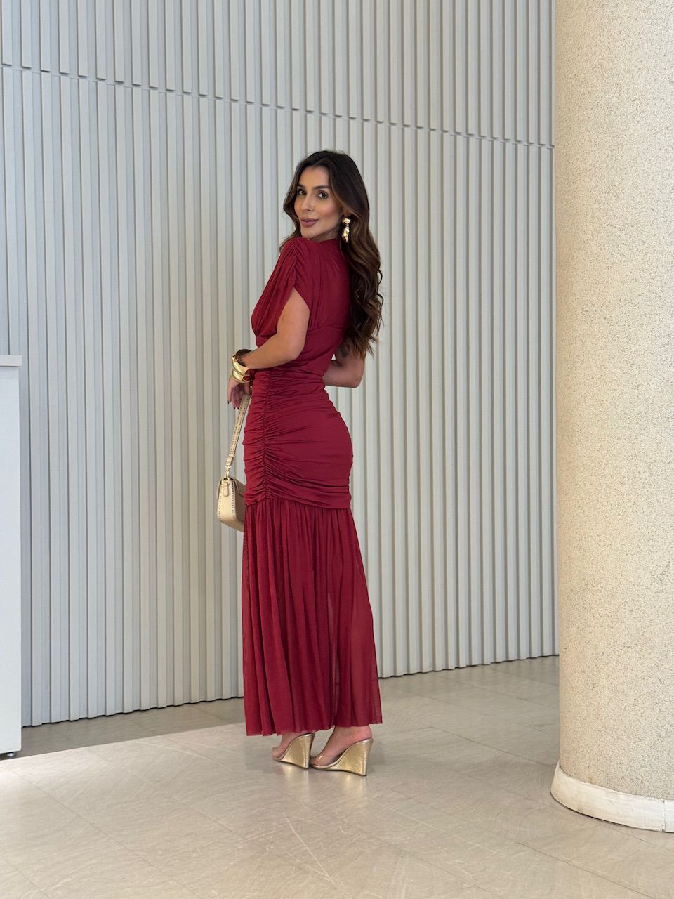 VESTIDO CLÁUDIA LONGO VINHO