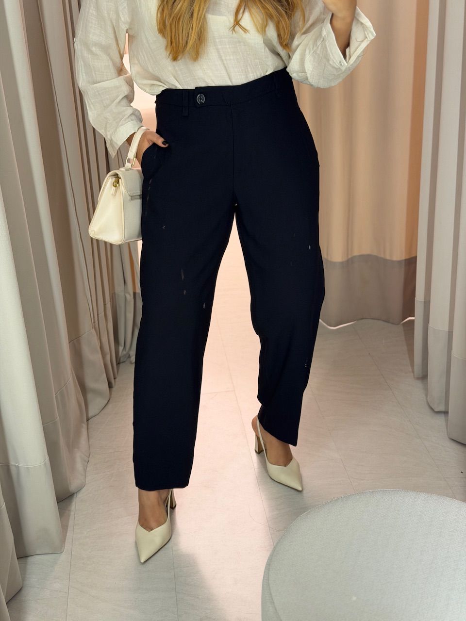 CALÇA MONALISA RETA PRETA - 0076990032 - CAROLLA FERRARO