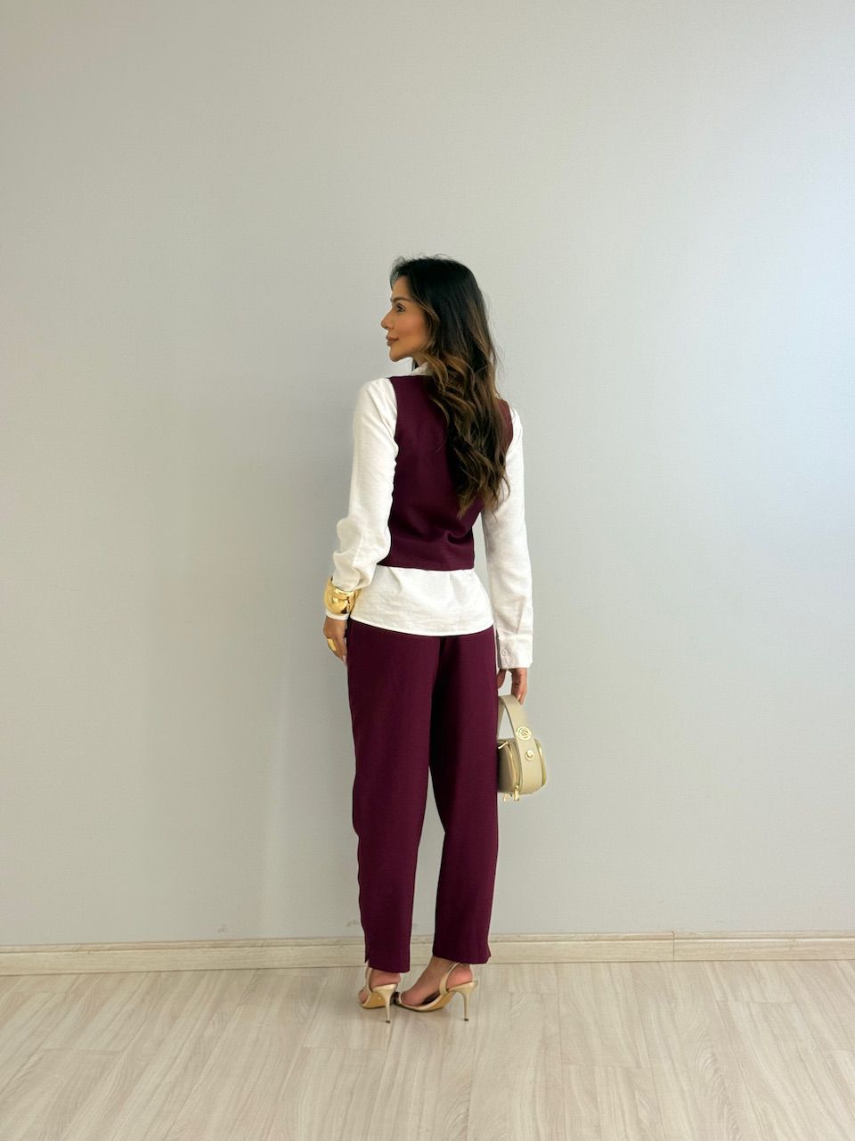 CALÇA MONALISA RETA VINHO