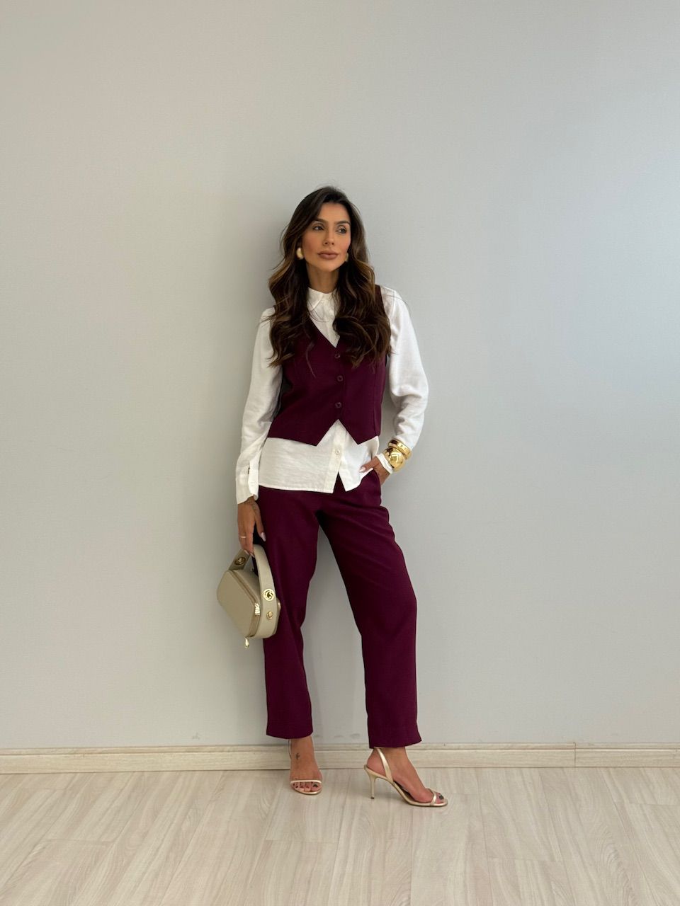 COLETE CLÉO ALFAIATARIA VINHO