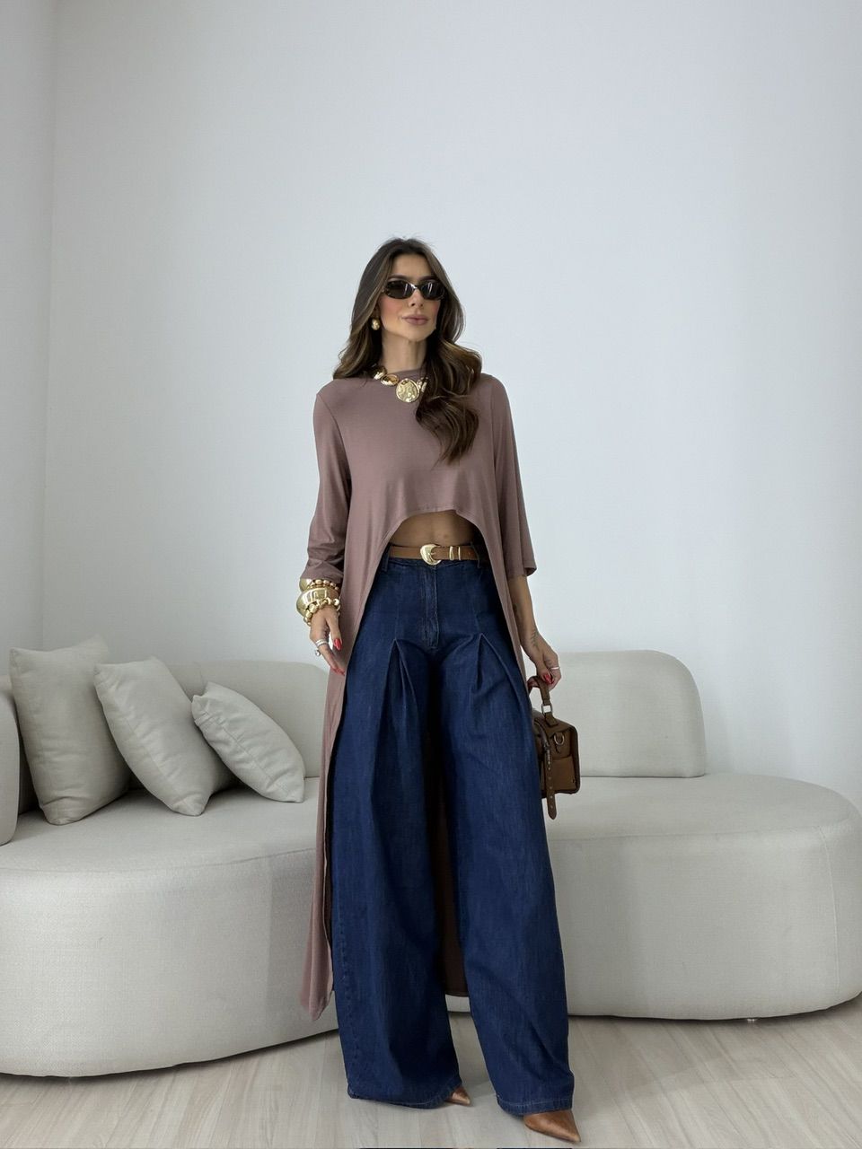 BLUSA JULIANA 02 ASSIMÉTRICA ALONGADA CAQUI