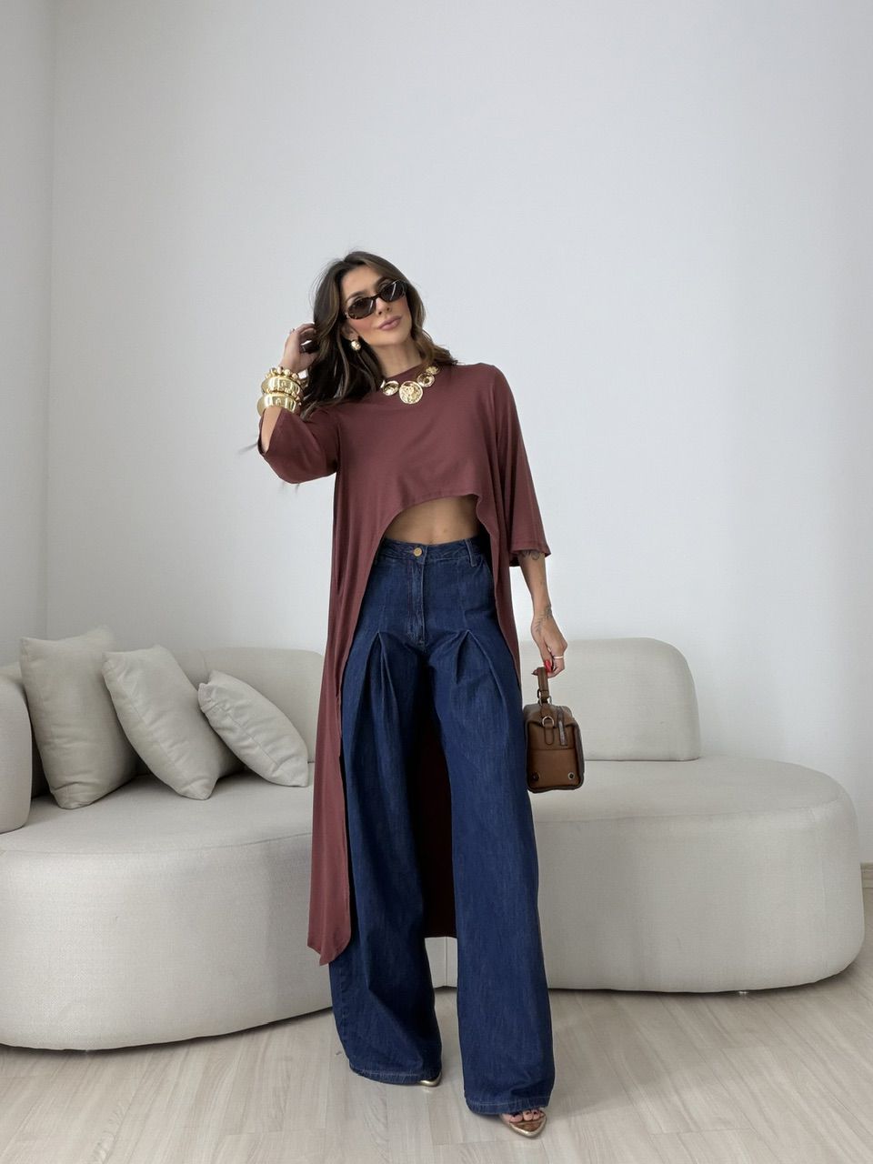 BLUSA JULIANA 02 ASSIMÉTRICA ALONGADA MARROM