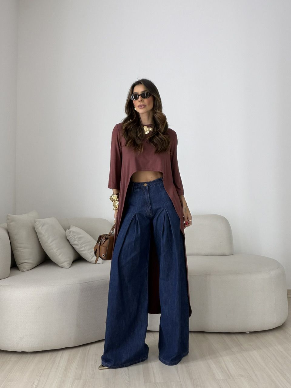 BLUSA JULIANA 02 ASSIMÉTRICA ALONGADA MARROM