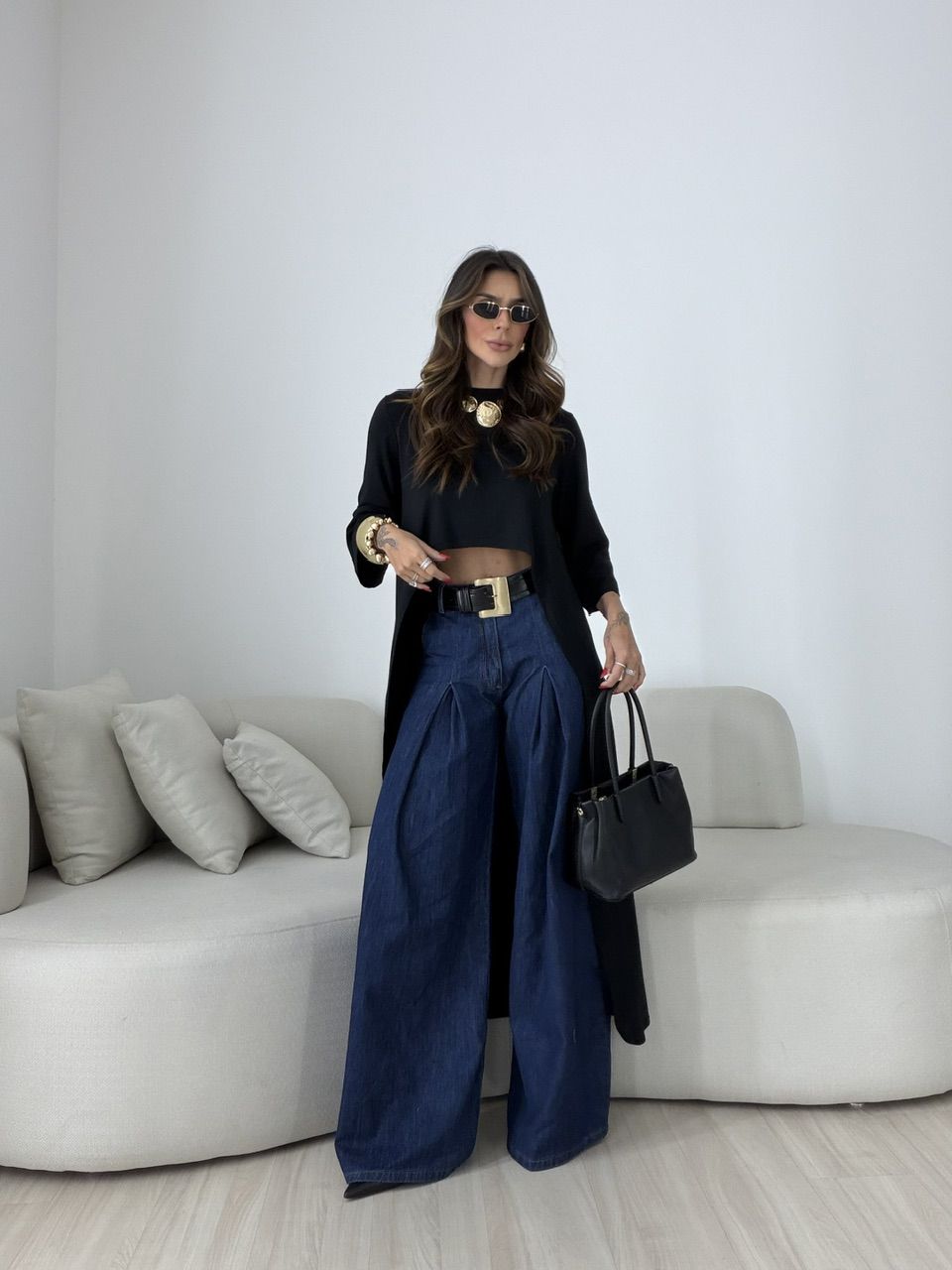 BLUSA JULIANA 02 ASSIMÉTRICA ALONGADA PRETA