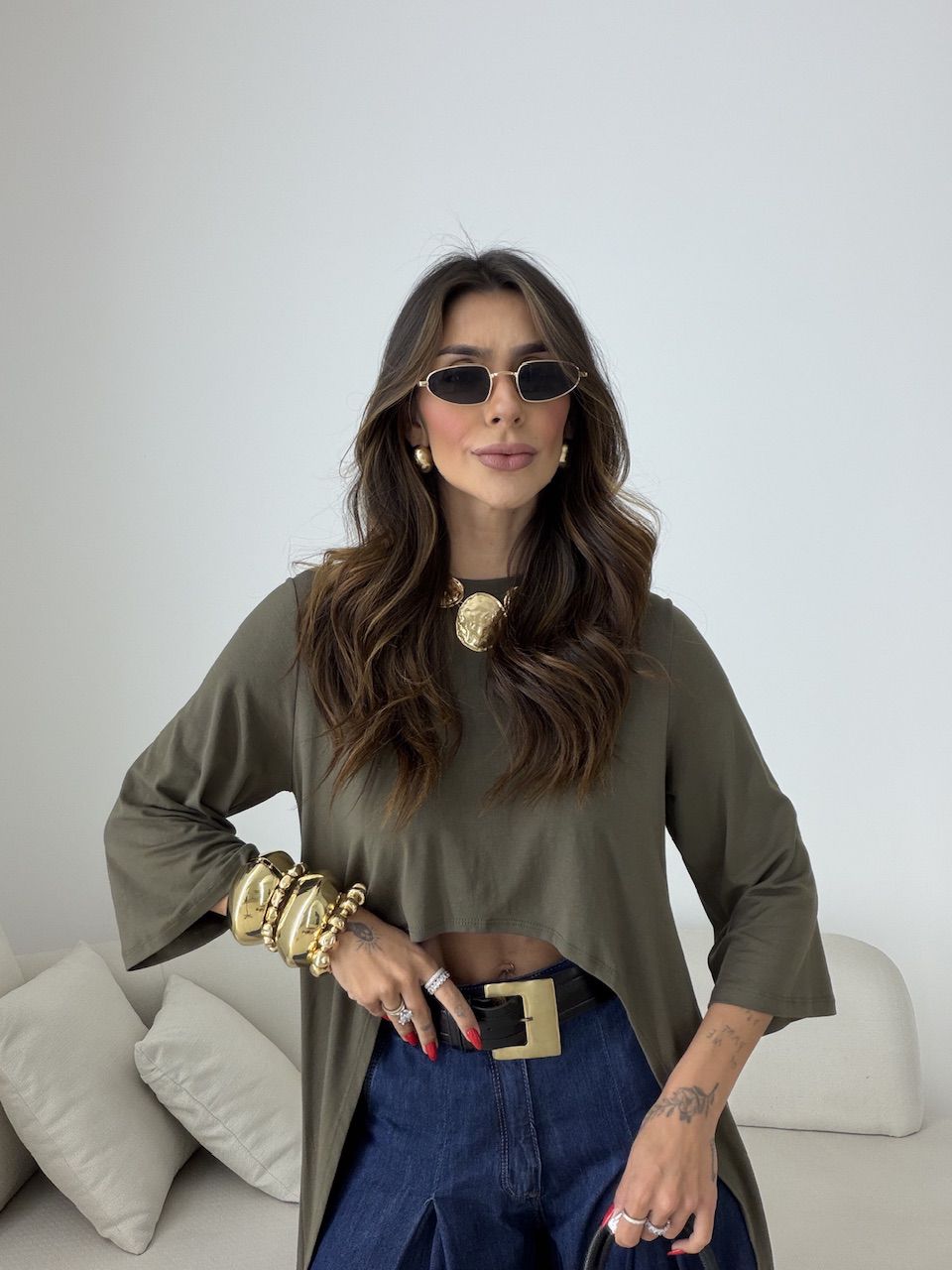 BLUSA JULIANA 02 ASSIMÉTRICA ALONGADA VERDE - 0079... - CAROLLA FERRARO