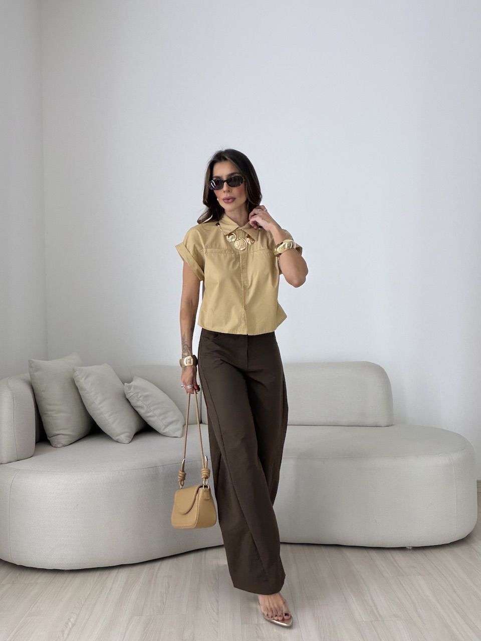 CAMISA CORA CROPPED NUDE
