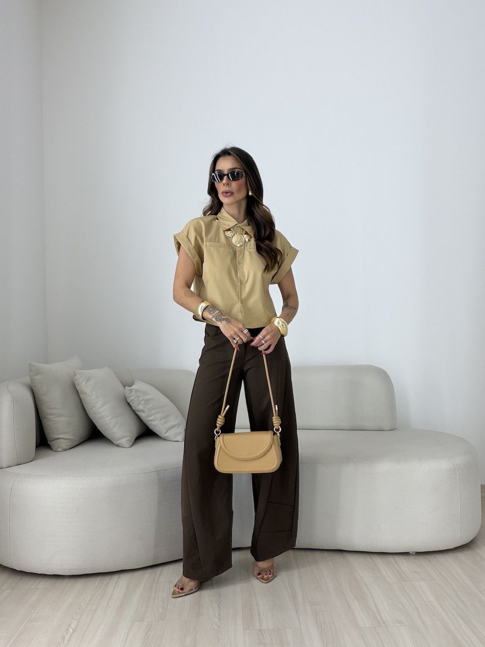 CAMISA CORA CROPPED NUDE