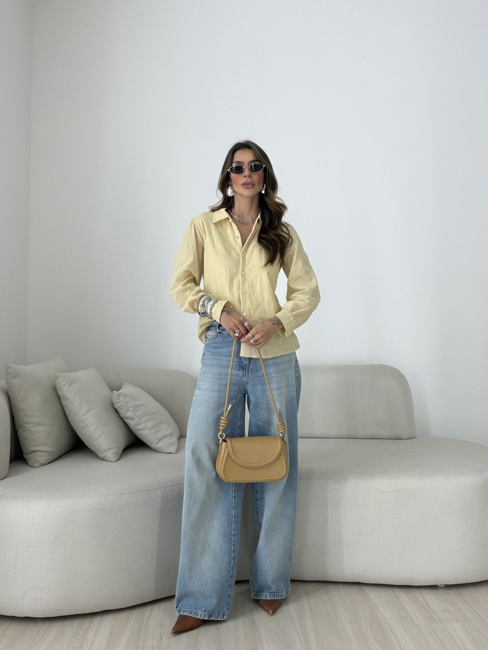 CAMISA GIANE BORDADA NUDE