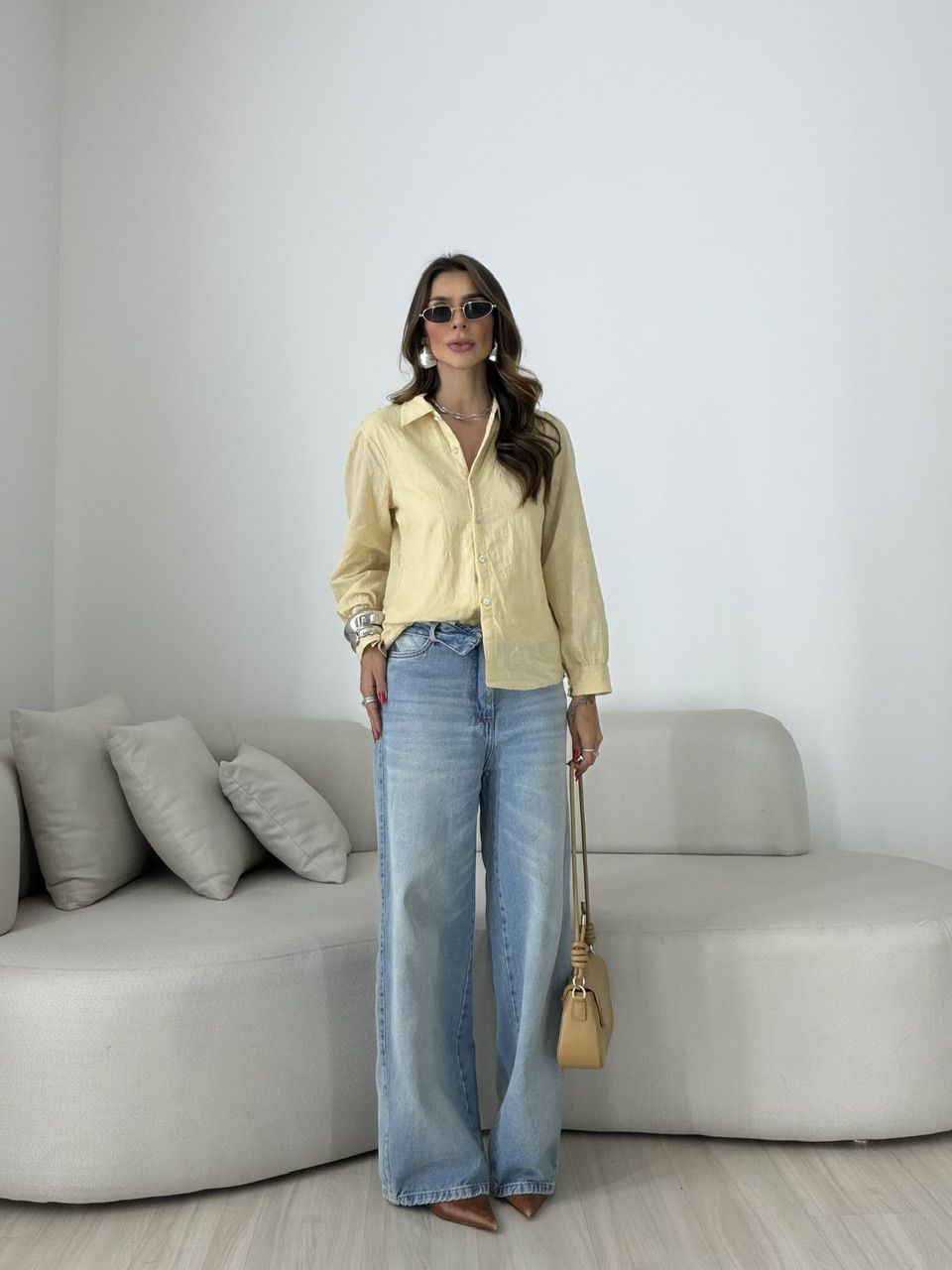CAMISA GIANE BORDADA NUDE