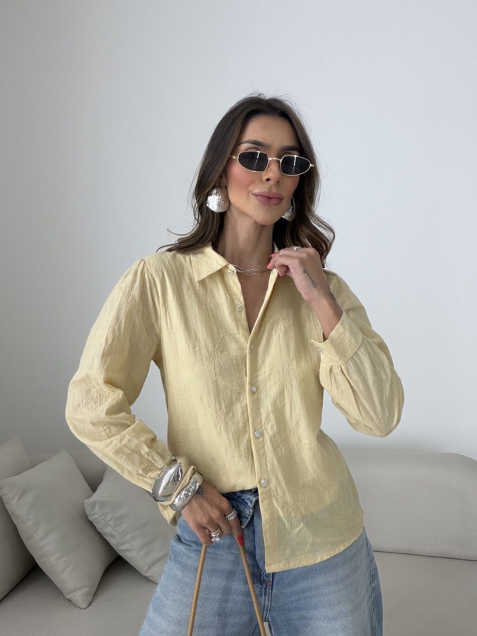 CAMISA GIANE BORDADA NUDE
