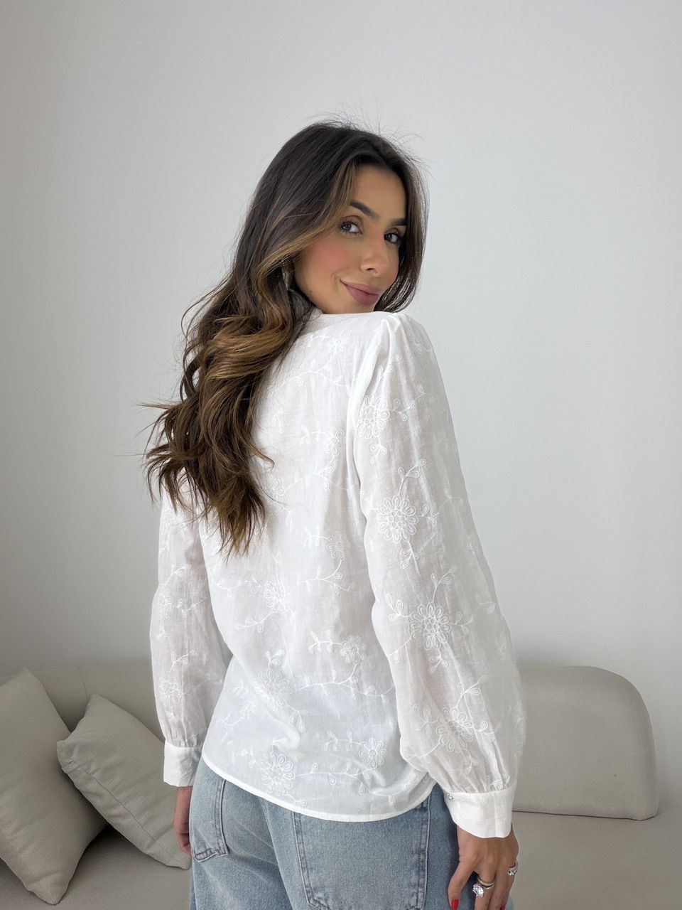 CAMISA GIANE BORDADA OFF