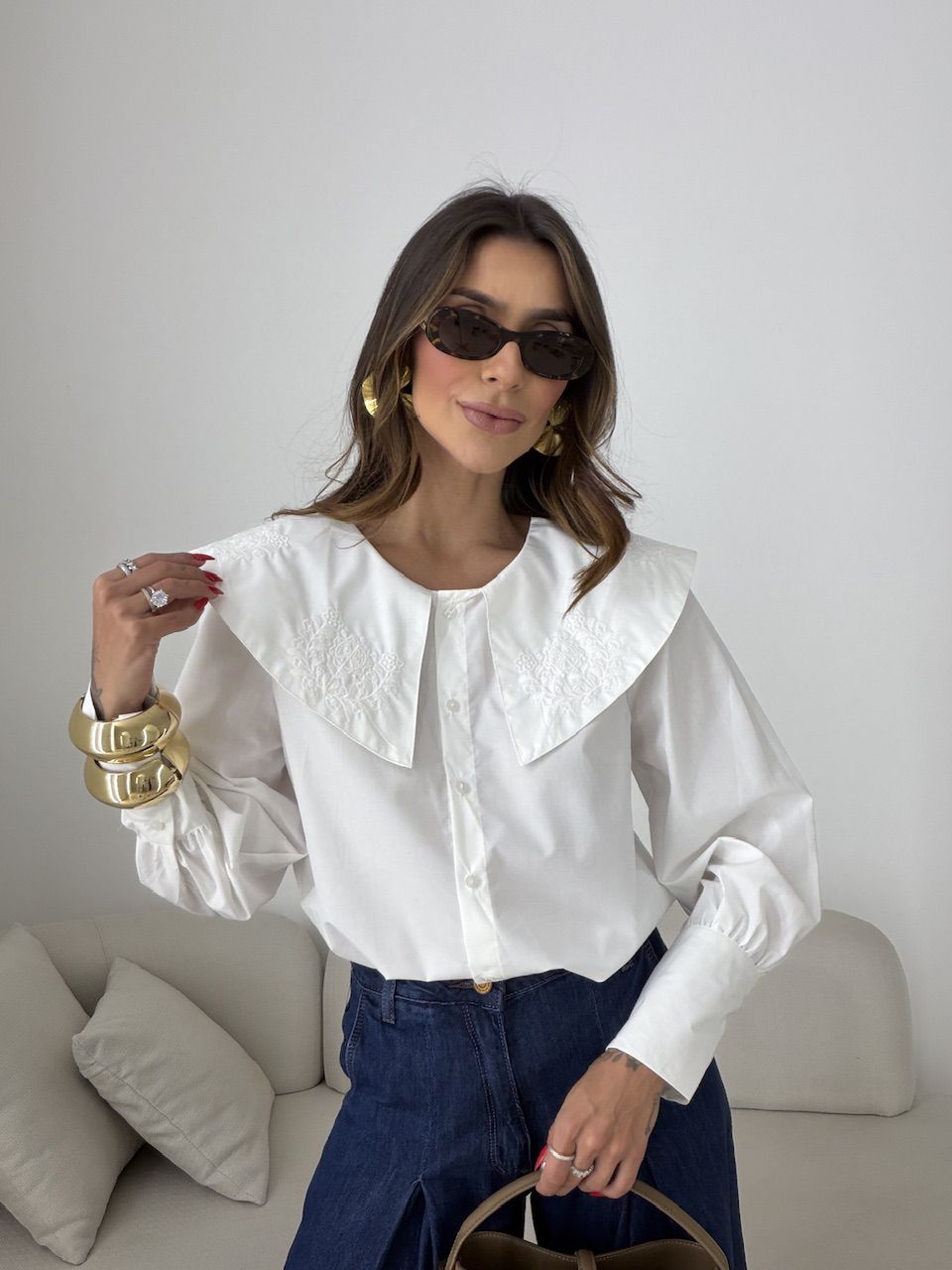 CAMISA SÔNIA GOLA BORDADA OFF - 0079530048 - CAROLLA FERRARO