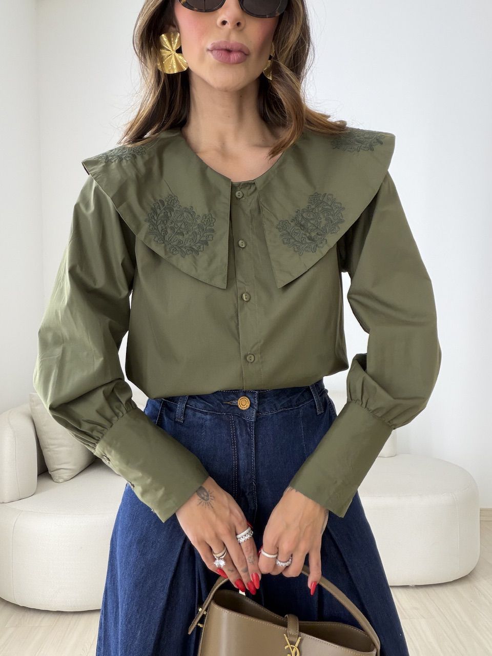 CAMISA SÔNIA GOLA BORDADA VERDE