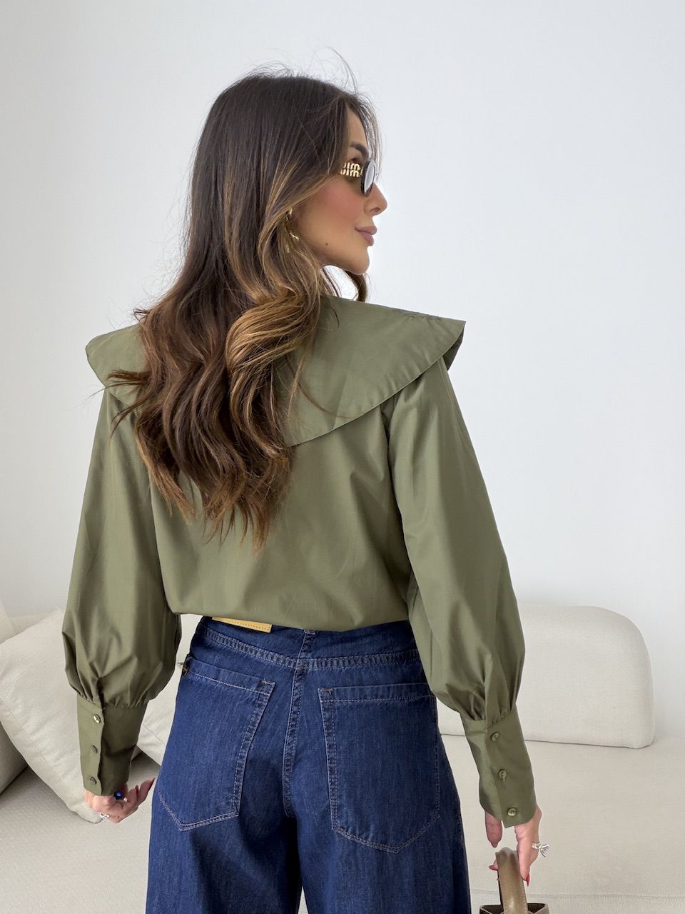 CAMISA SÔNIA GOLA BORDADA VERDE