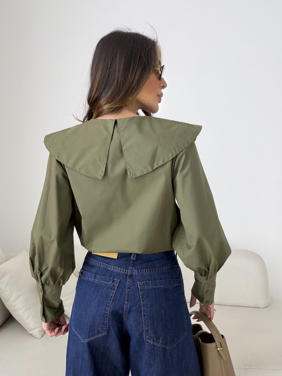 CAMISA SÔNIA GOLA BORDADA VERDE