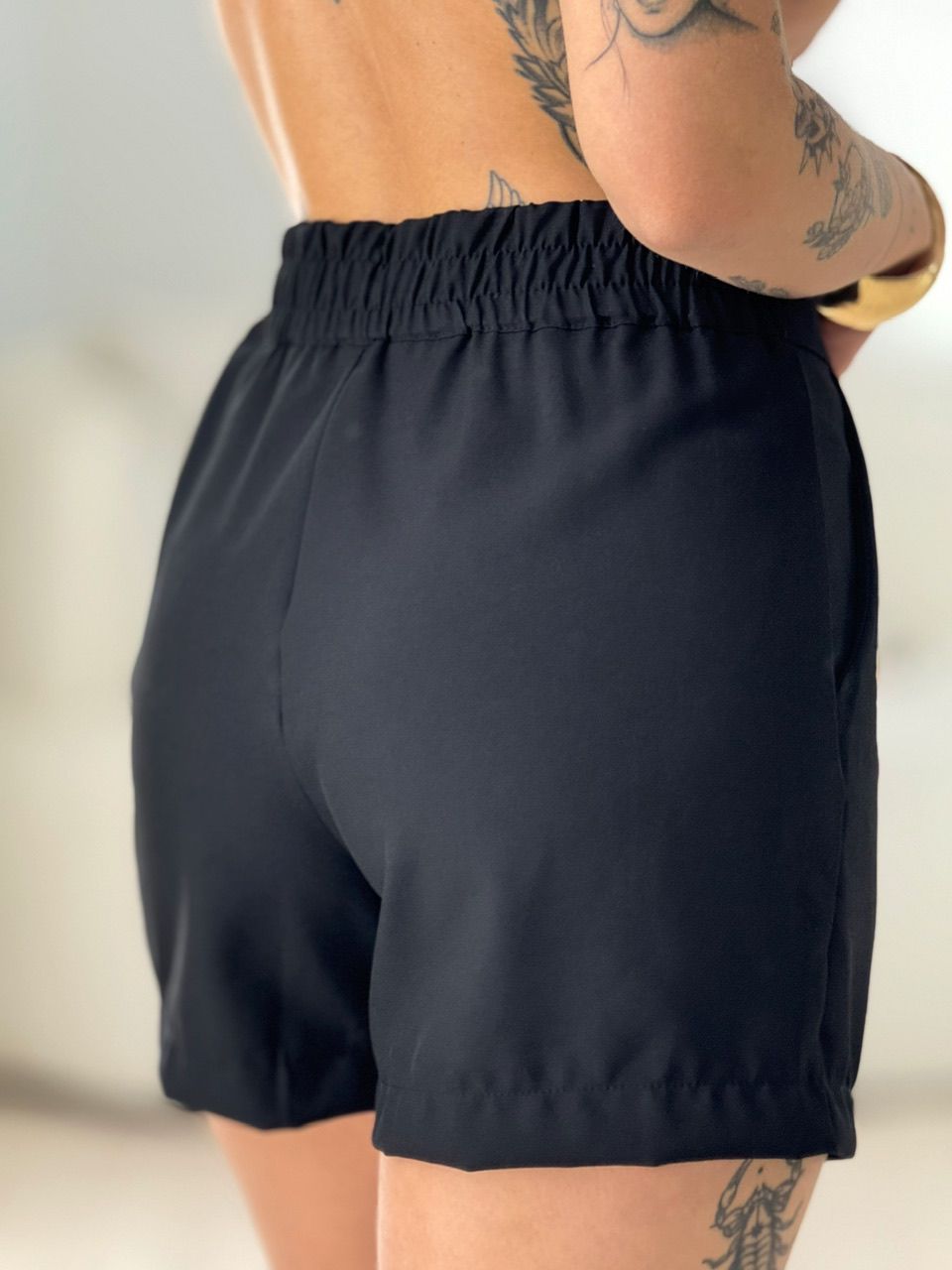 CONJUNTO POLIANA COLETE SHORT PRETO
