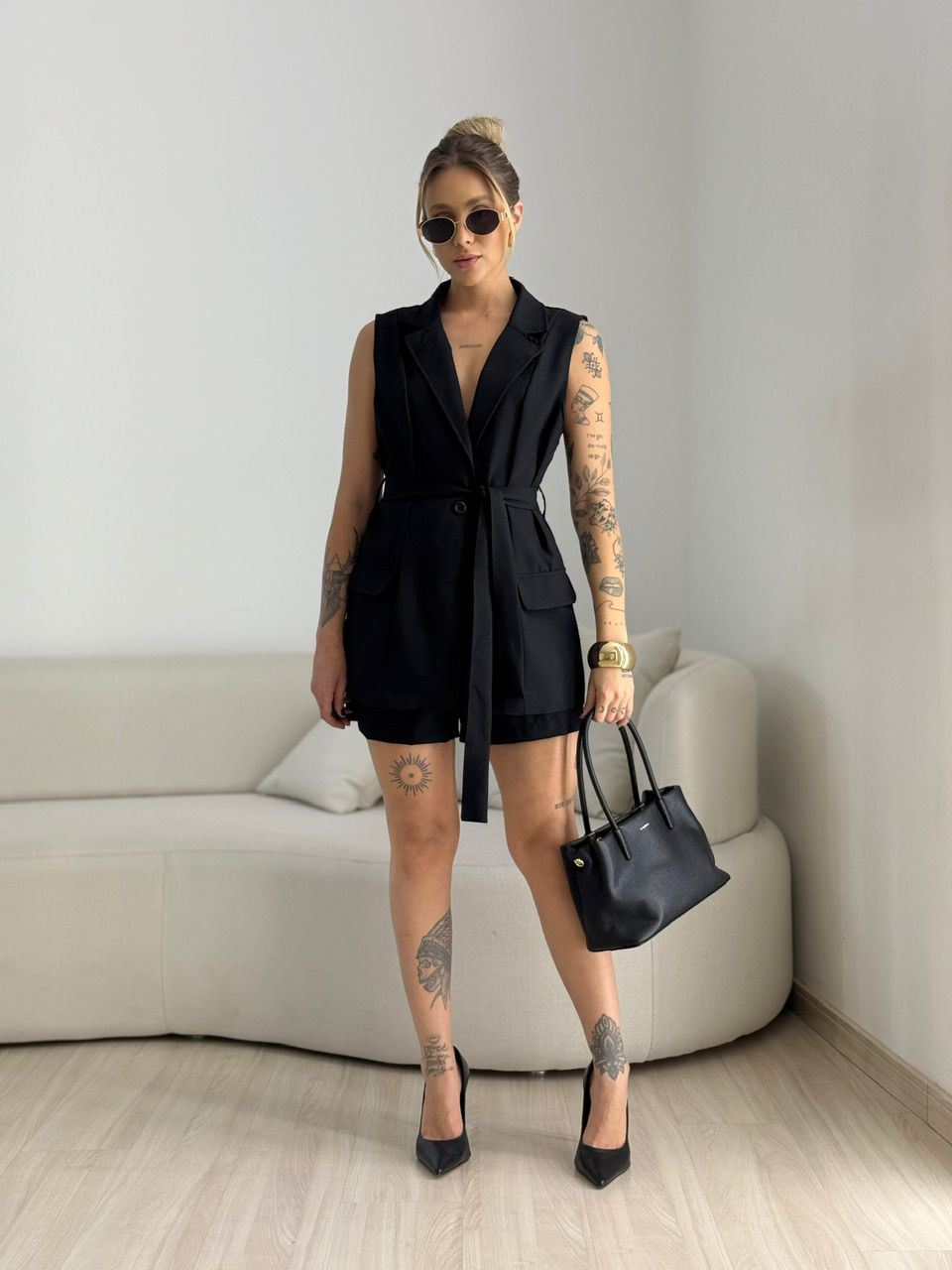 CONJUNTO POLIANA COLETE SHORT PRETO