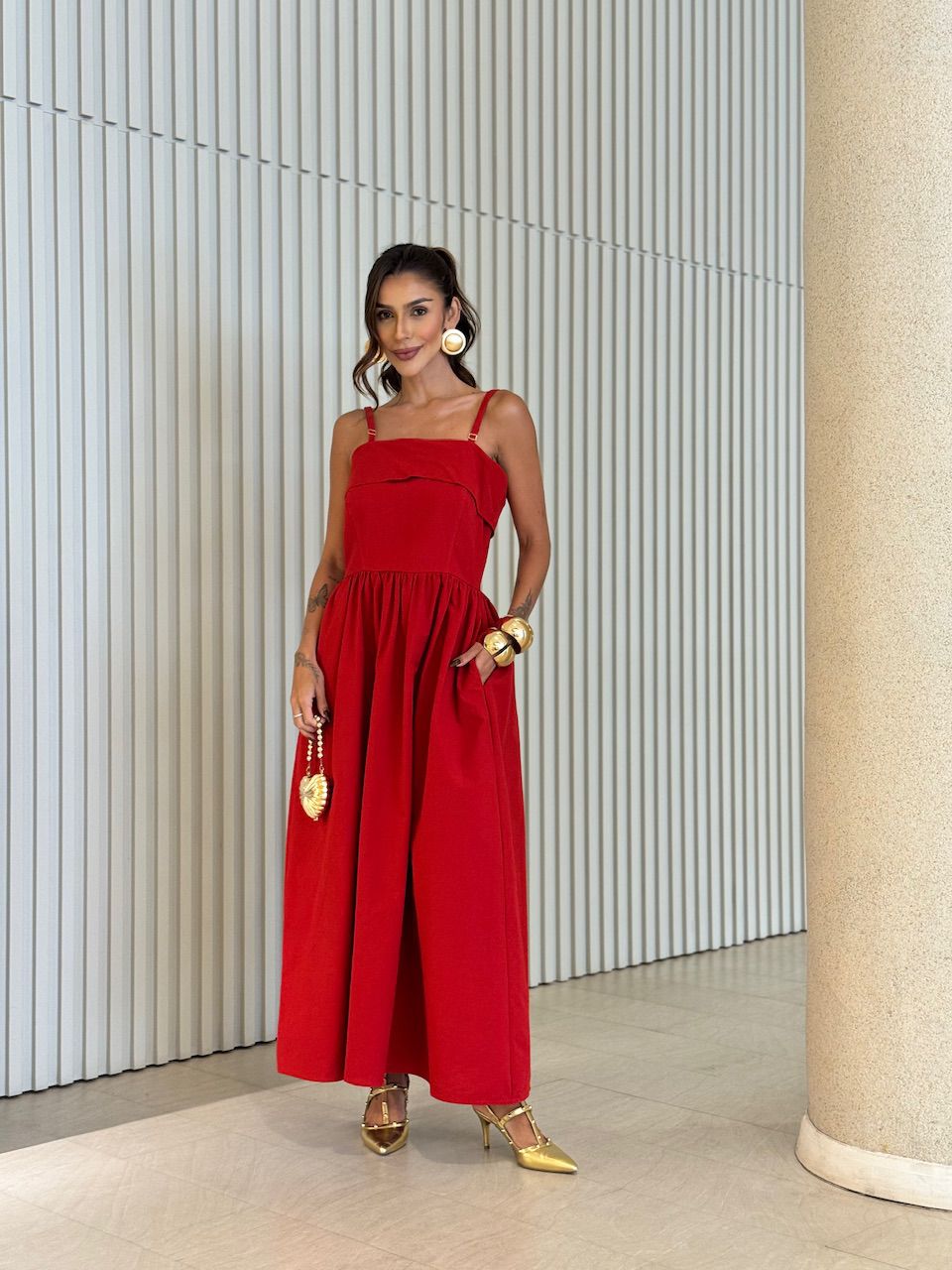 VESTIDO CARLA LONGUETE ALÇA VERMELHO
