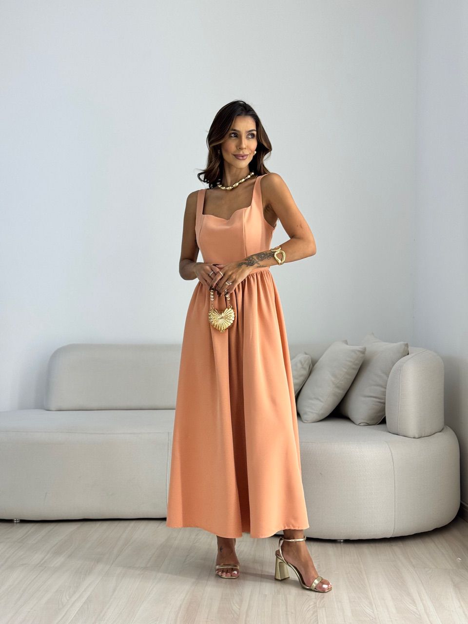 VESTIDO EVA DECOTE QUADRADO PÊSSEGO - 0070990039 - CAROLLA FERRARO