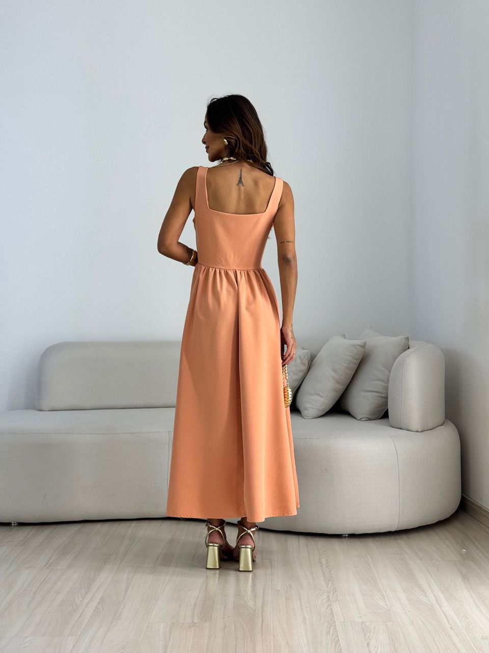 VESTIDO EVA DECOTE QUADRADO PÊSSEGO