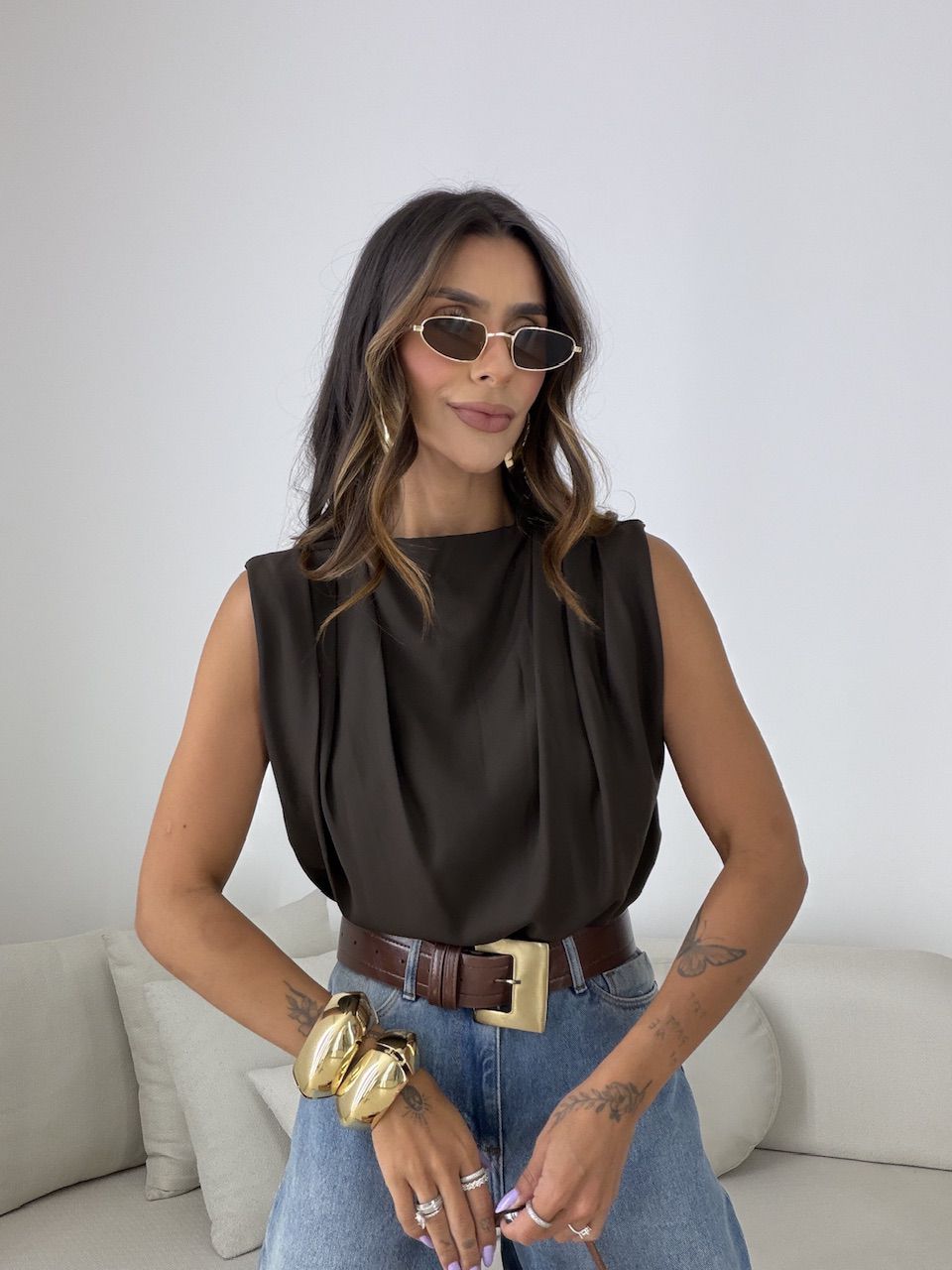 BLUSA NAYARA ACETINADA CAFÉ